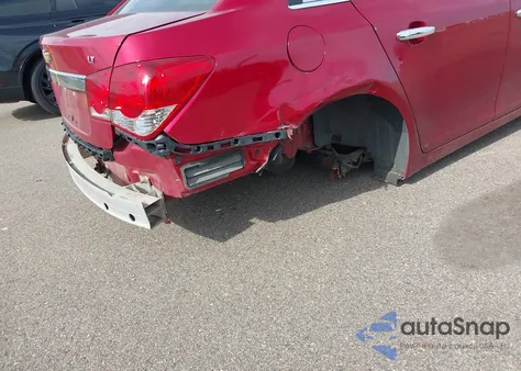 2013 Chevrolet Cruze 1Lt Auto z USA, uszkodzony, nr VIN 1G1PC5SBXD7176786